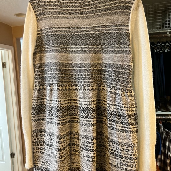 Lightweight Free People Sweater - Picture 3 of 4